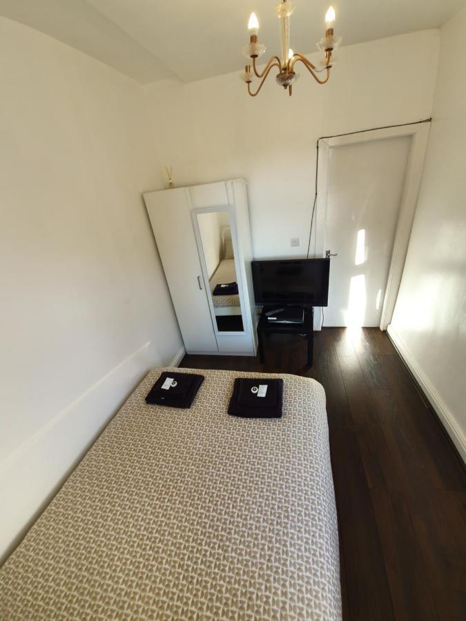 Regent Guest House بيرنلي المظهر الخارجي الصورة
