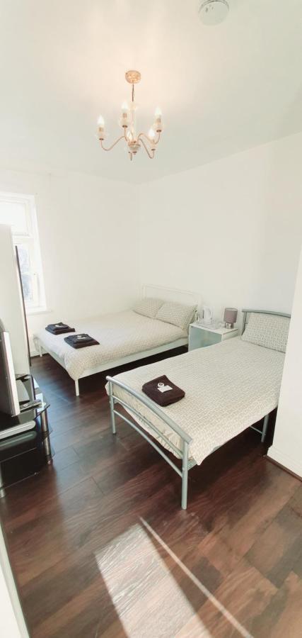Regent Guest House بيرنلي المظهر الخارجي الصورة